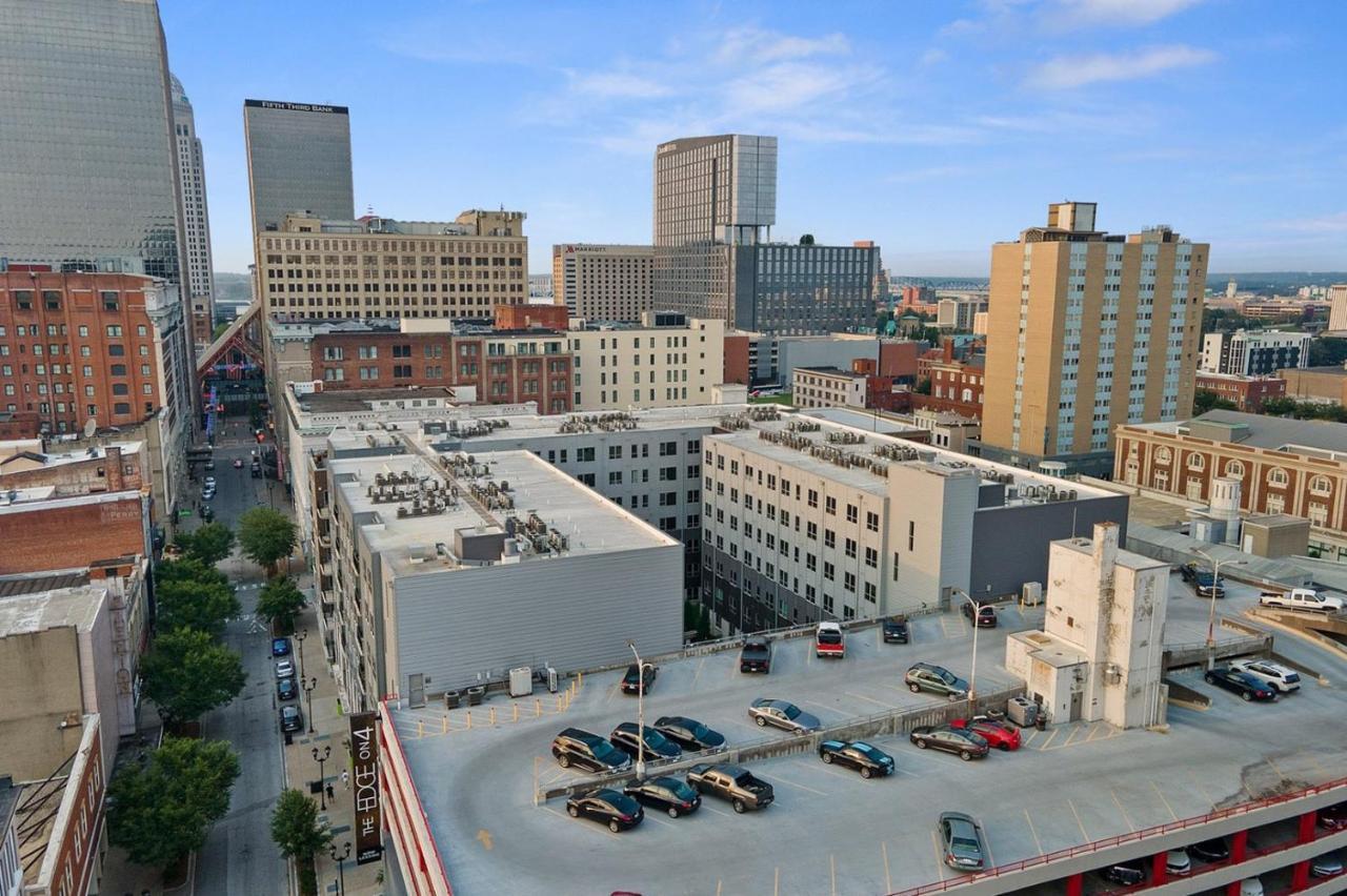 Brand New Luxury Condo In The Center Of 4Th Street 107 Louisville Exterior photo